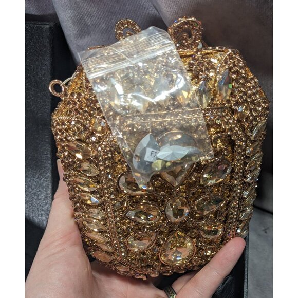Luxury Rhinestone Encrusted Evening Bag Gold Tone With Removable Chain Strap - Picture 14 of 16
